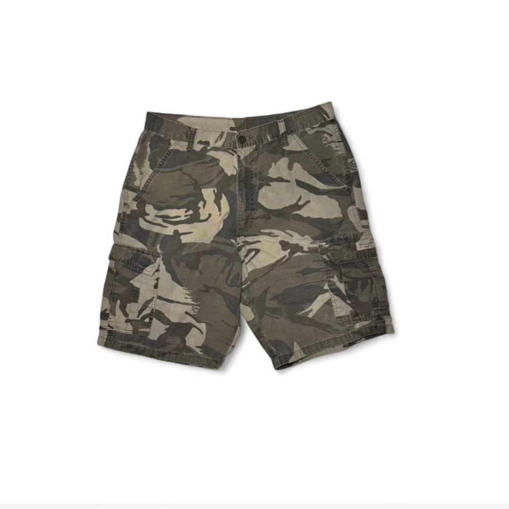 Wrangler Green Camouflage Cargo Shorts